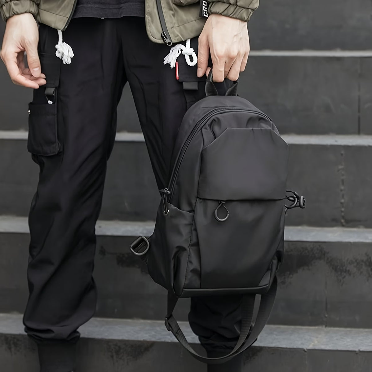 Men’s Sling Backpack – Compact Chest Crossbody Bag with Adjustable Strap & Multiple Pockets
